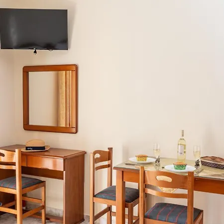Kallithea & Apts *